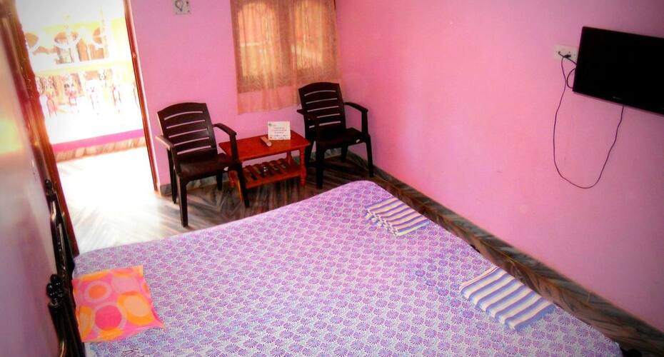 Glory Lazfina Guest House, Goa 4